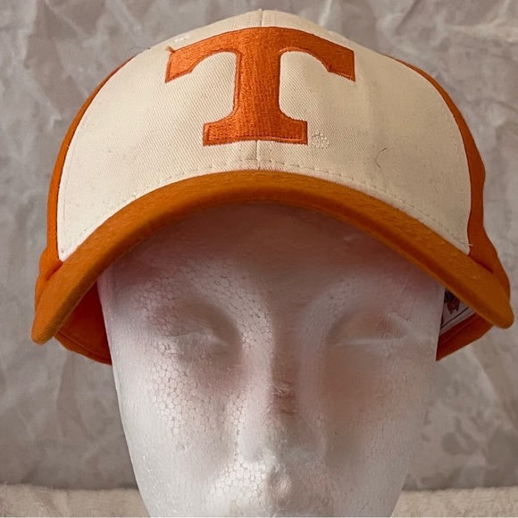 Captivating Headgear University of Tennessee Volunteers Fan Ball Cap - Picture 3 of 8